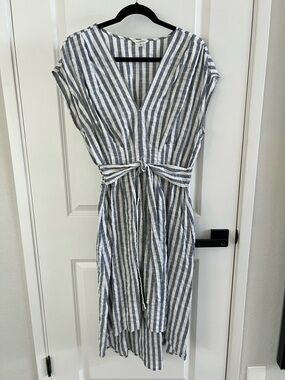 Max Studio Blue & White Striped V-Neck Tie-Waist High-Low Dress